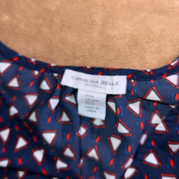 Carolina Belle Montreal Women Med Navy Triangle V-Neck Short Sleeve Blouse (U) - Picture 4 of 5